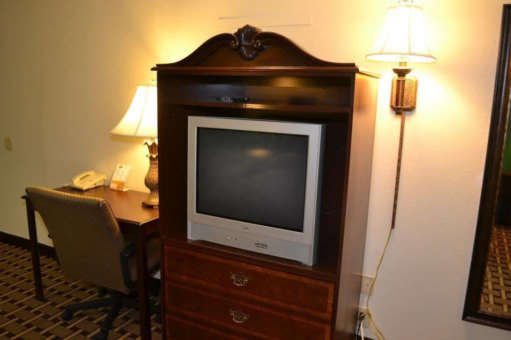 Masters Inn Augusta Washington Rd, I-20 ภายนอก รูปภาพ